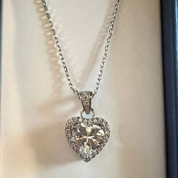 NIB Silver plated faux diamond pendant, necklace, and earring set~ moissanite CZ - Picture 3 of 6